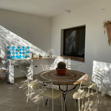 Casa Malcusa San Pantaleo